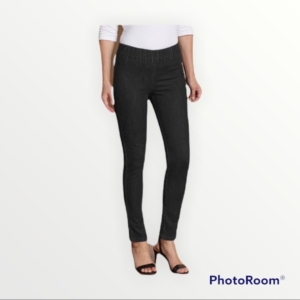 SoftSorounding Black Jegging; size large petite.